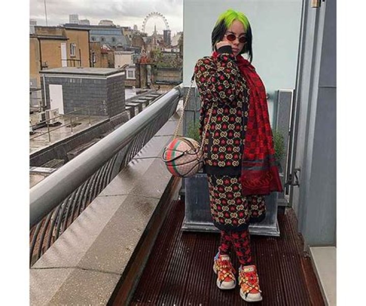 Billie Eilish Wears Gucci Basketball Purse in London: Pics