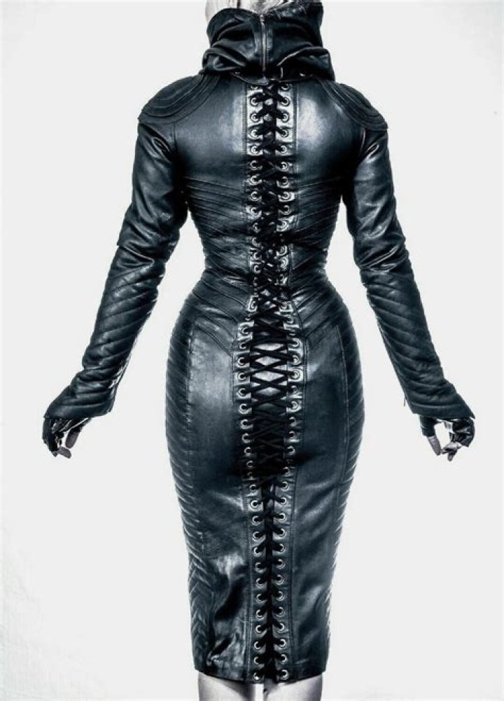 The Perfect Black Leather Dress Costume: Elevate Your Night Out