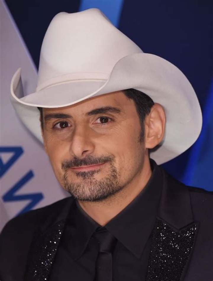 Brad Paisley News - Us Weekly