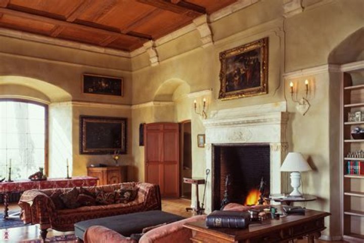 Exploring The Enigmatic Brad Pitt Castle: A Glimpse Into Celebrity Luxury