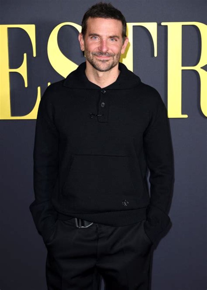 Bradley Cooper Avoids Using His Phone Around Daughter Lea