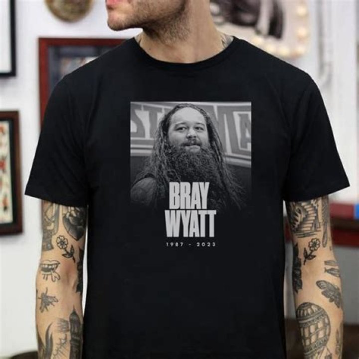 Bray Wyatt Making Things Right After Bullies Cut Up Autistic Fan’s Fiend T-Shirt
