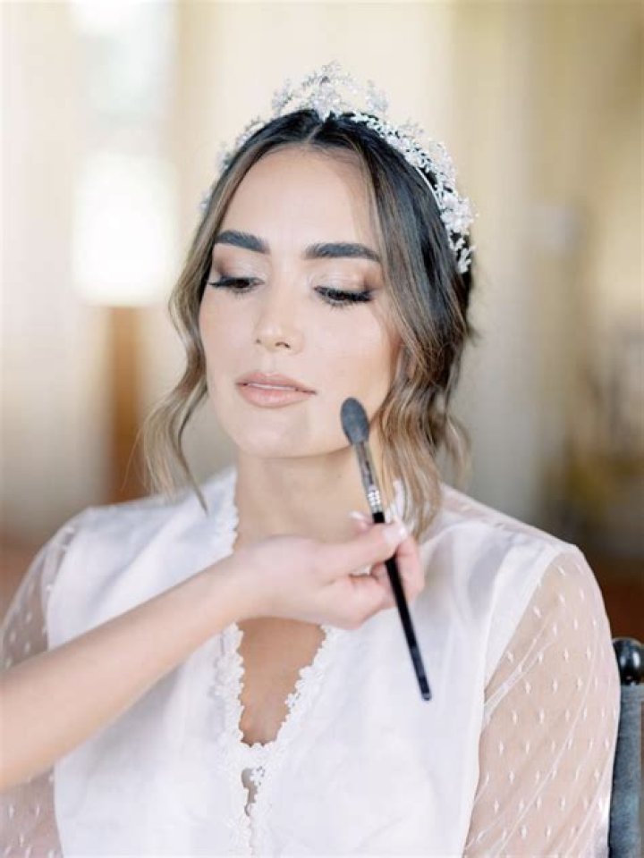 I'm a bridal stylist - the 5 mistakes I'd never make, including footwear I wouldn't wear to try on dresses