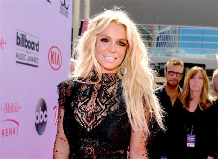 Britney Spears Reveals New Diet, Explains Why She Looks 'Different'