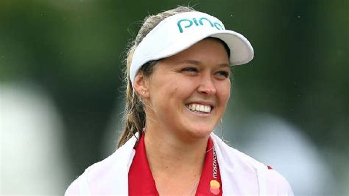 Brooke Henderson Twitter, Age, Wiki, Biography, Ranking, Boyfriend, Net Worth