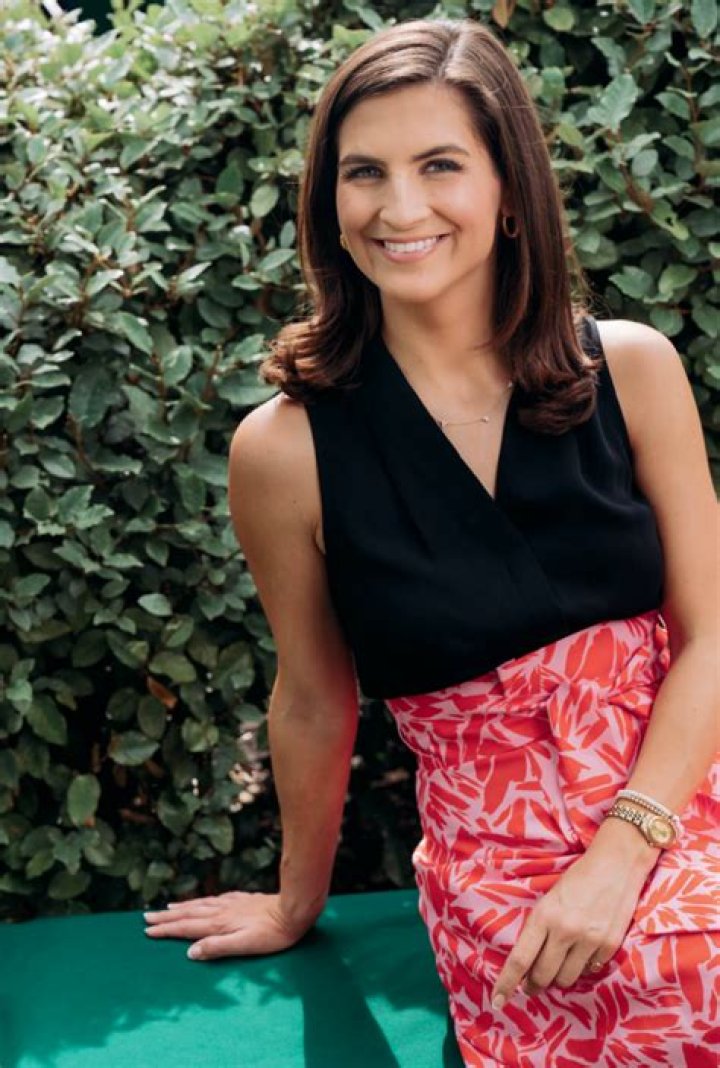 Caitlin Collins Bikini Pics: A Closer Look At The Rising Star