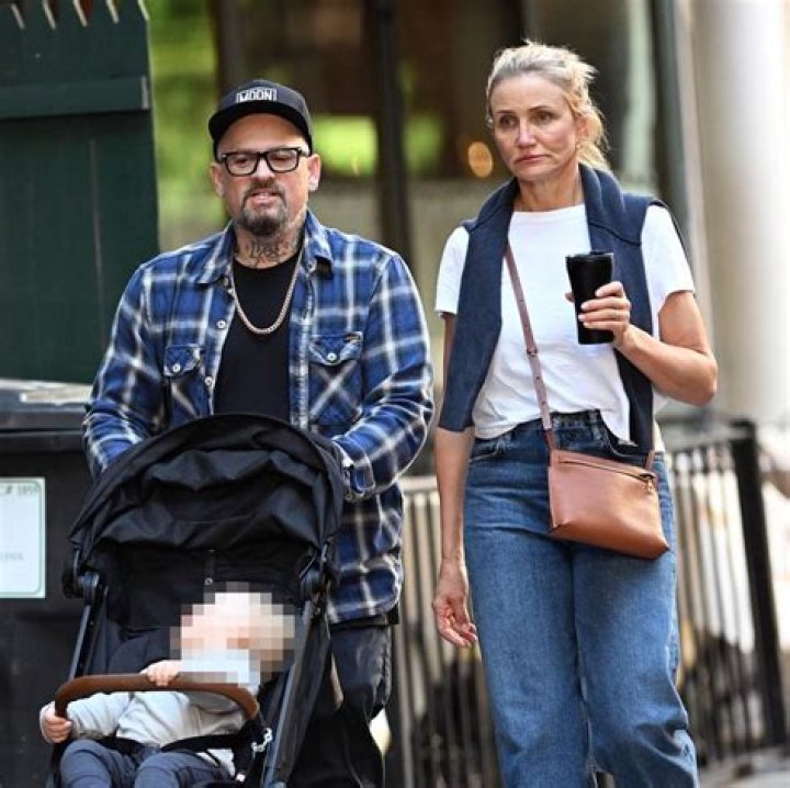 Cameron Diaz, Benji Madden Beach Body Picture: Stars Visit Her Family