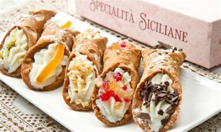 Can I eat cannoli when pregnant?