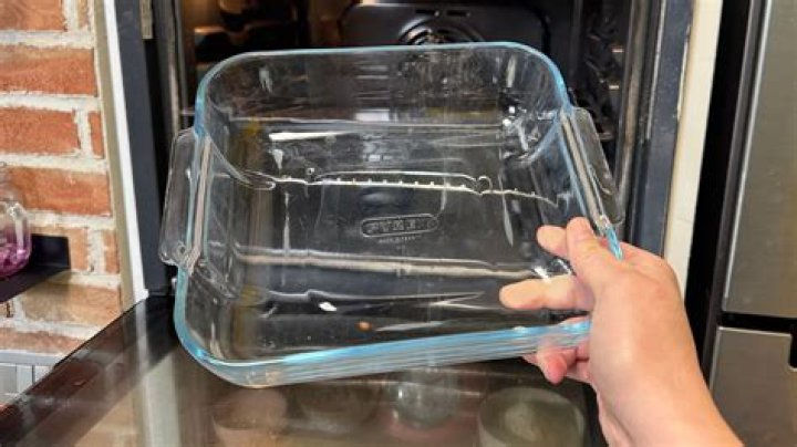 Can I Put My Pyrex Glass Lid In The Oven