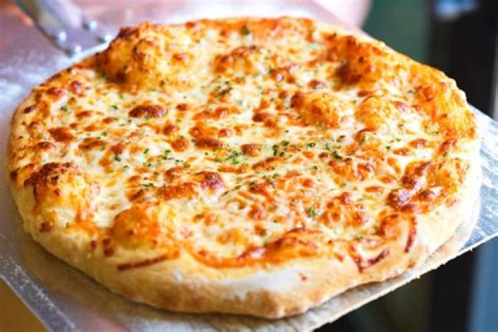 Question: Can You Eat Cheese Pizza As A Vegetarian