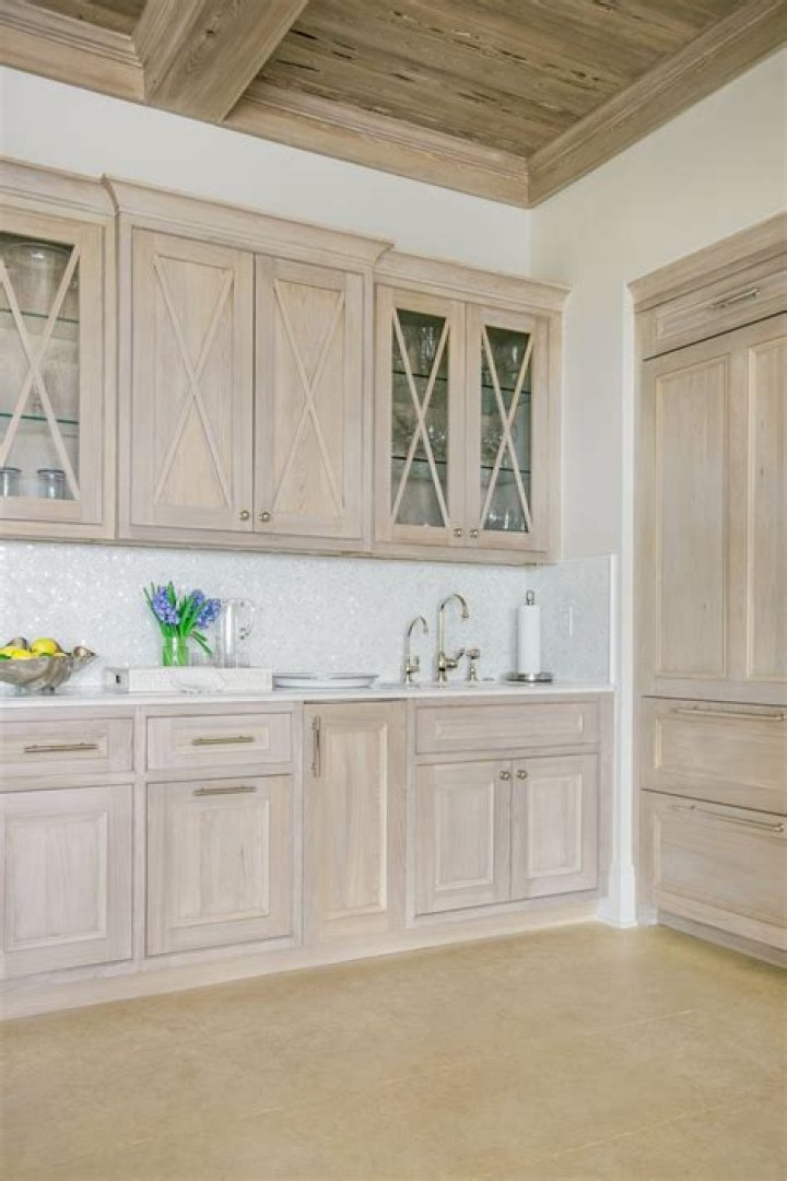 Can You Whitewash Laminate Cabinets