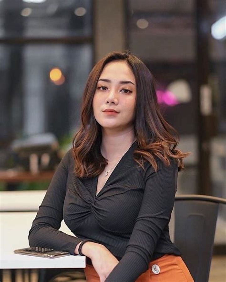 Carolina Samani: The Rising Star In The World Of Influencers