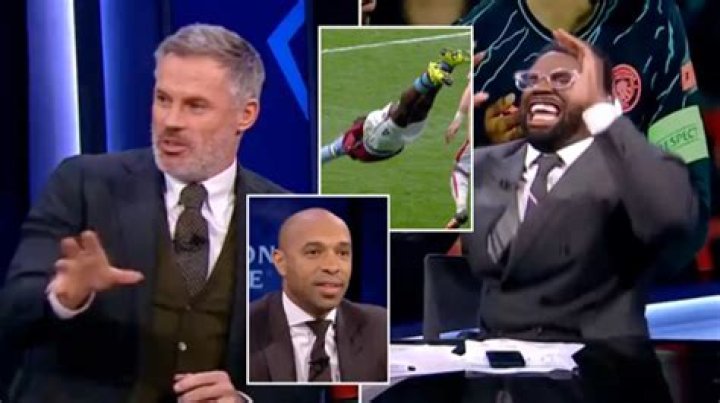 Watch Carragher and Richards burst out laughing at Tomori's description of Arsenal legend Thierry Henry on CBS Sports