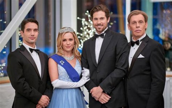 Discovering The Life And Relationships Of Casey Manderson