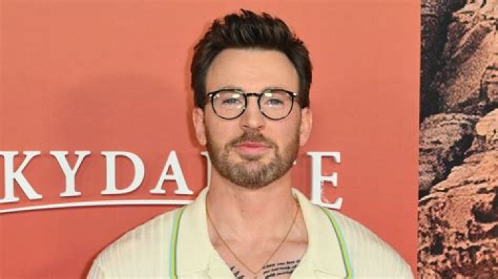 Celebs Who Got Married in 2023, Crushing Our Dreams: Chris Evans, More