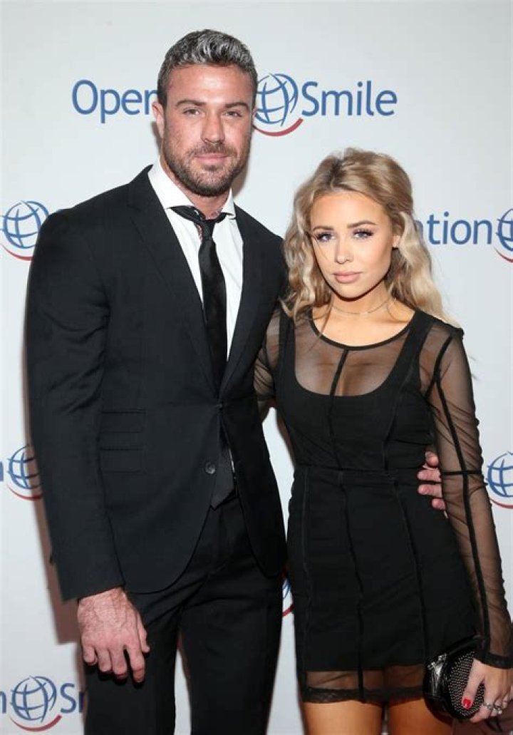 Chad Johnson Introduces His New Girlfriend on Red Carpet