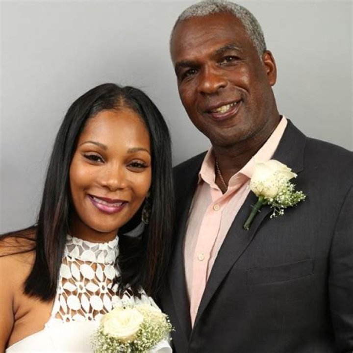 Charles Oakley Net Worth, Height, Age, Wiki, Biography, Family, Married