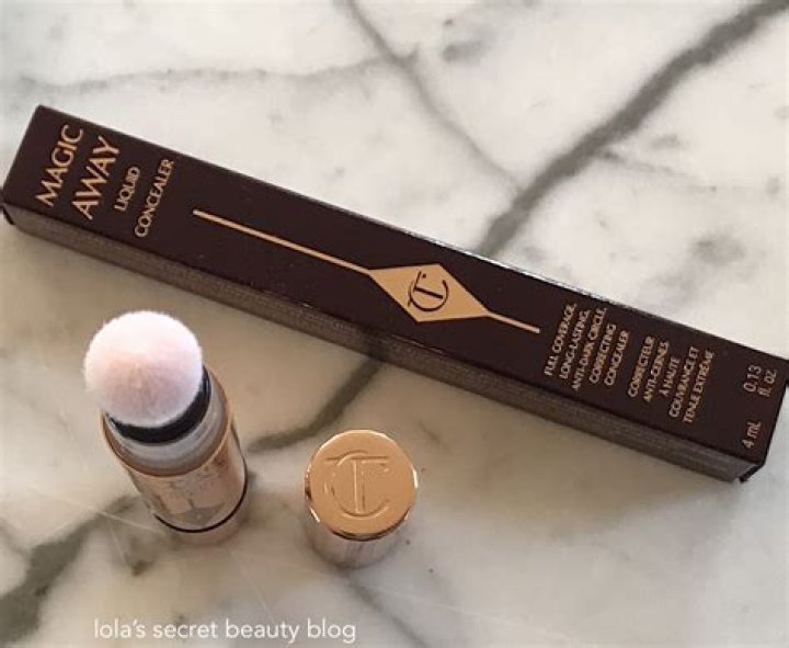 Charlotte Tilbury Magic Away Concealer Review