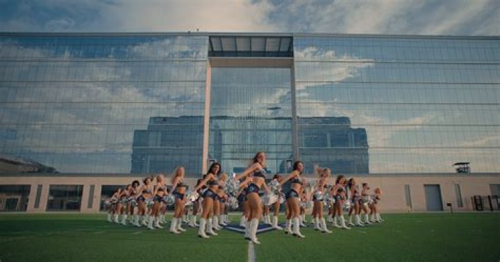 Meet The New Cheerleaders in Netflix's 'Cheer' Season 2
