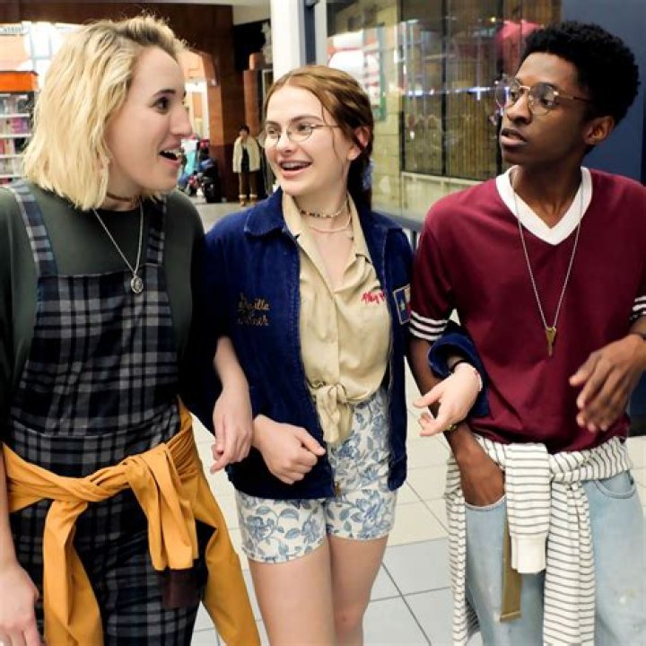 Chiara Aurelia: 5 Things to Know About the 'Cruel Summer' Star