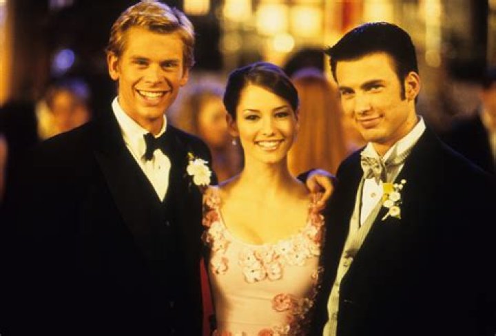 Unveiling The Allure: Chris Olsen's Nude Photoshoot