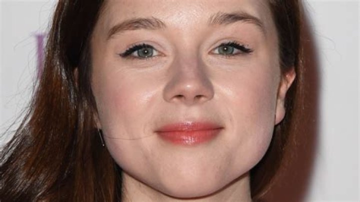 Discovering Claudia Jessie's Eye Color: A Fascinating Insight