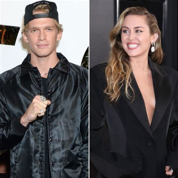 Cody Simpson Shares Photo of Miley Cyrus in Bathtub