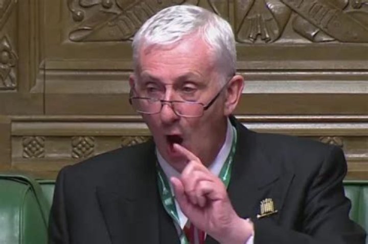 Commons Speaker Lindsay Hoyle must NOT bend rules to extricate Labour from a tight spot
