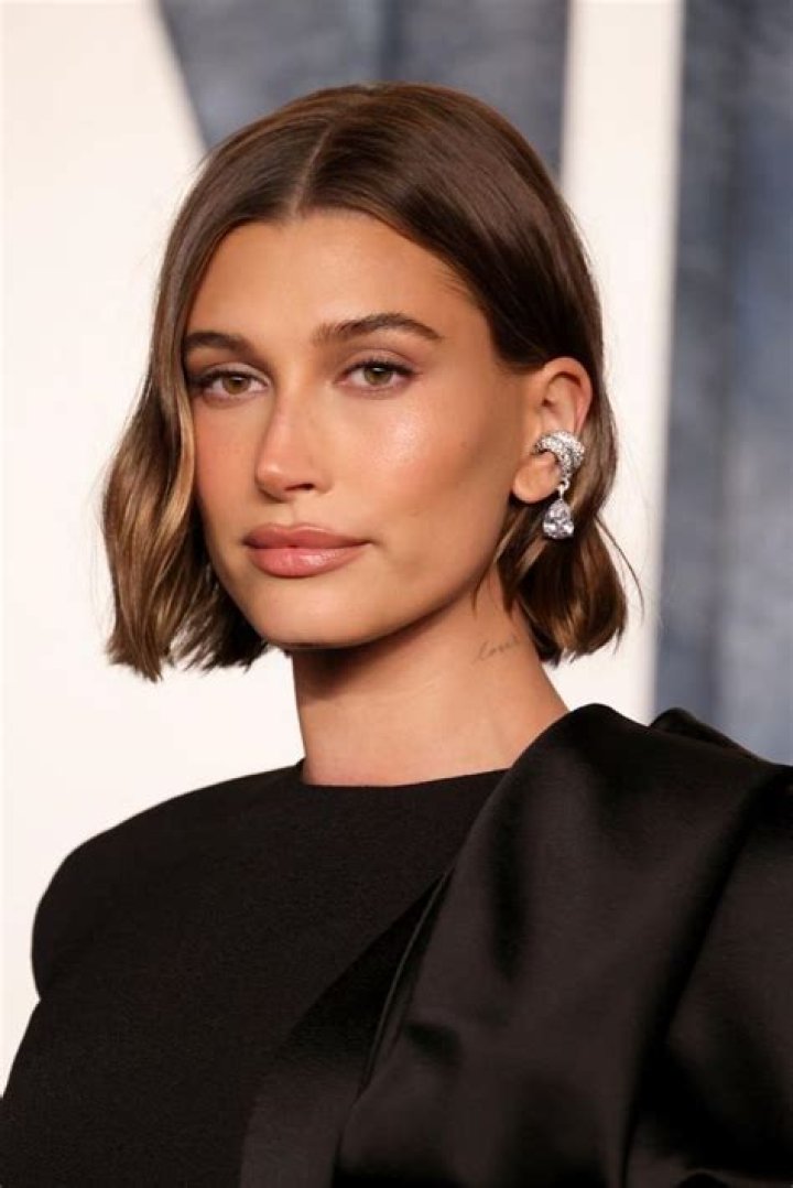 The ‘Contour Bob’ Is The Sleek Cut That Adds Some Serious Structure