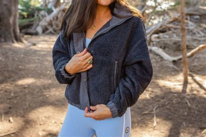 This Cozy Sherpa Jacket Is on Sale Right Now
