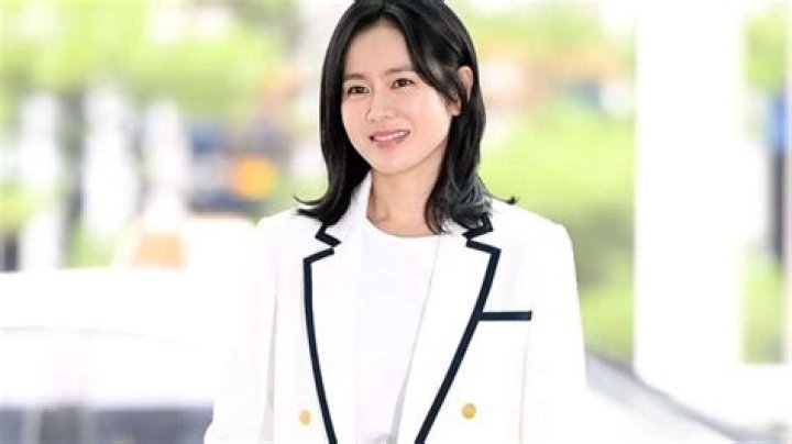 Crash Landing On You star Son Ye Jin first appearance after becoming mom