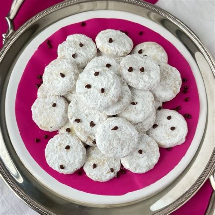 Danish Wedding Cookies: A Sweet Tradition