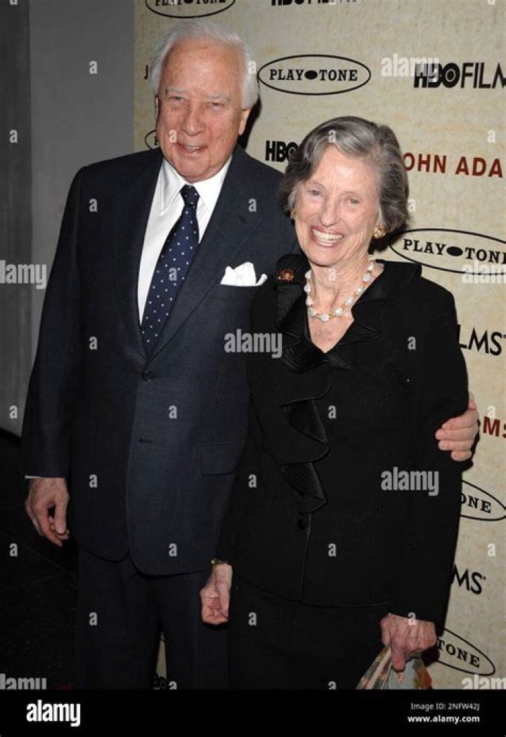 Who was David McCullough's wife, Rosalee Ingram Barnes?
