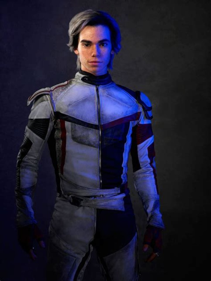 ‘Descendants 3’ Ends With Tribute Video for Cameron Boyce: Watch