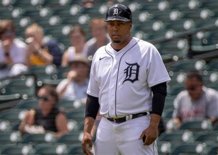 Detroit Tigers coach Kimera Bartee dead at 49: Ex-baseball player 'collapsed while visiting family for holidays'