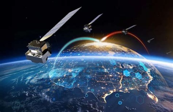 DoD satellites in low Earth orbit promise more connectivity for military users