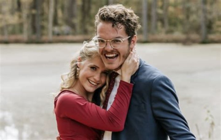 Does Lydia Plath have a boyfriend?