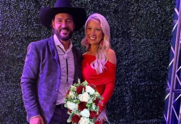 Unraveling The Mystery: Does Tony Vitello Have A Girlfriend?