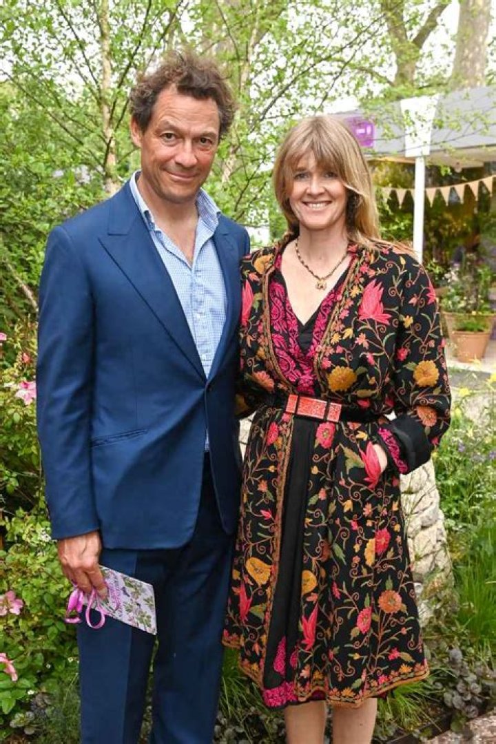 Dominic West and Wife Now Joke About 'Deeply Stressful' Affair Rumors