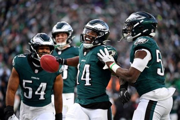 Donna Kelce Will Be in Philadelphia on Christmas Day for Eagles Game