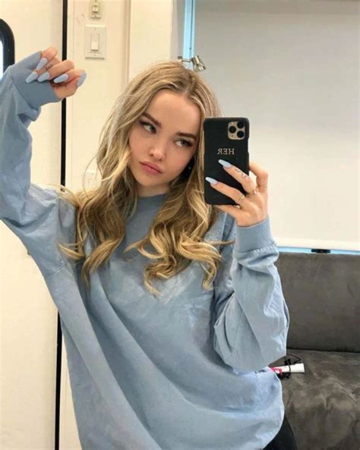Dove Cameron on Why She Was ‘Afraid’ to Come Out as Bisexual