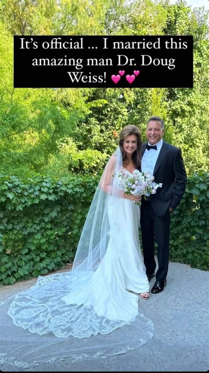 Dr. Douglas Weiss Net Worth, Age, Wiki, Biography, Relationship, Wife, Dating, Ethnicity, Height & Facts