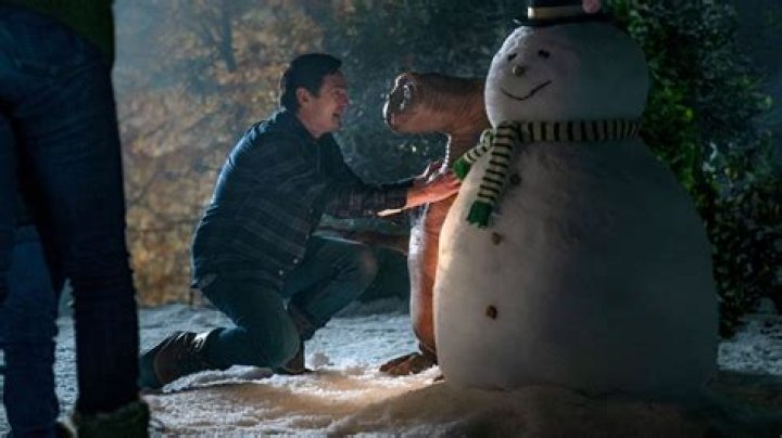 E.T., Henry Thomas' Elliot Reunite 37 Years After the Movie: Video