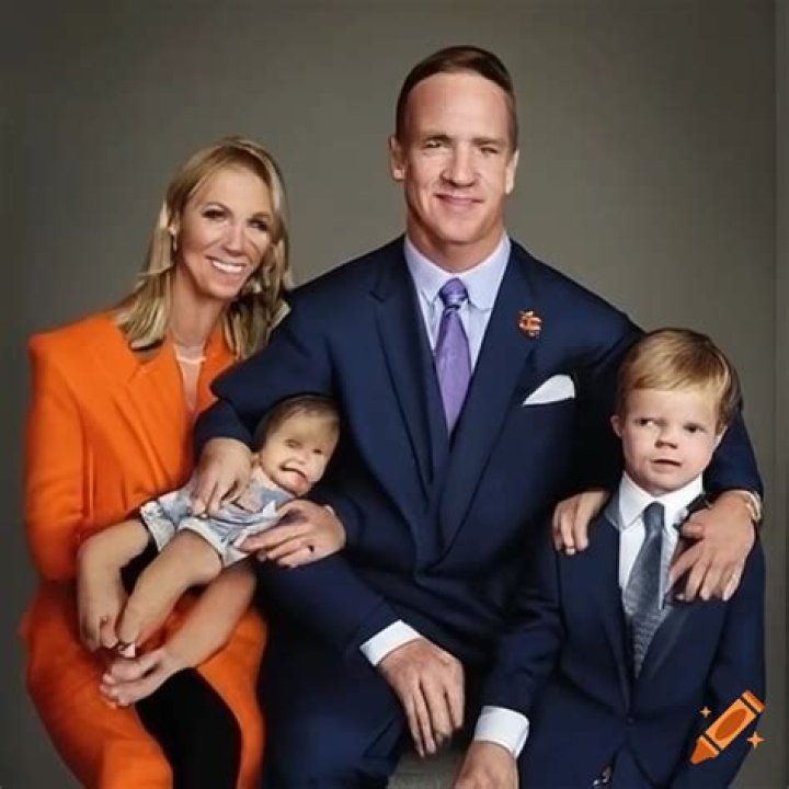 Eli, Peyton Manning’s Rare Photos With Kids: Family Album