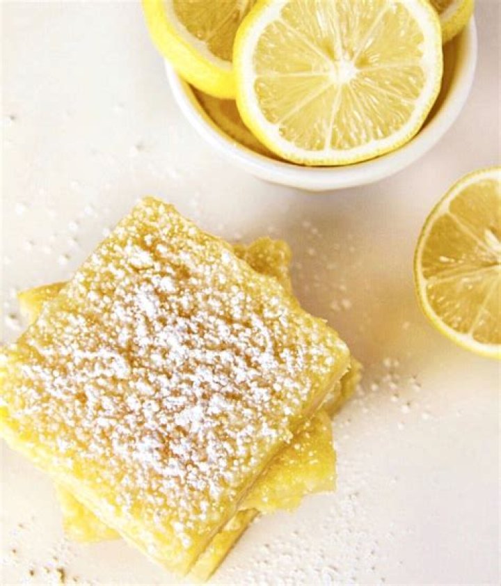 Elizabeth Chambers Hammer Shares Her Lemon Squares Recipe