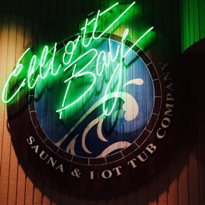 Discovering The Oasis: Elliott Bay Sauna & Hot Tub Co In Federal Way, WA