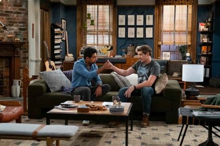 Every 'How I Met Your Mother' Reference in 'How I Met Your Father'