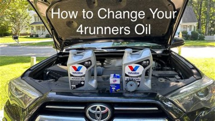 Expert warning over the most painful mistake that drivers make while changing their engine oil