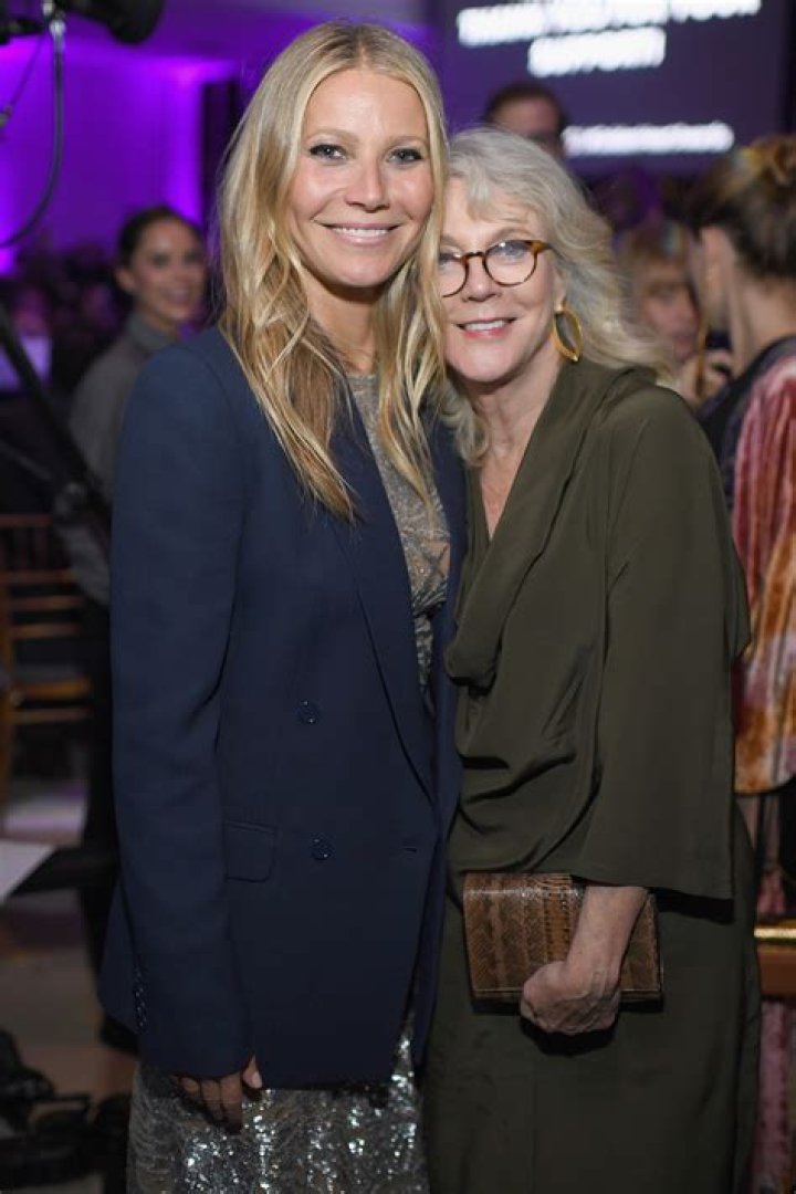 Famous Mothers and Daughters: Kate Hudson, Goldie Hawn and More!