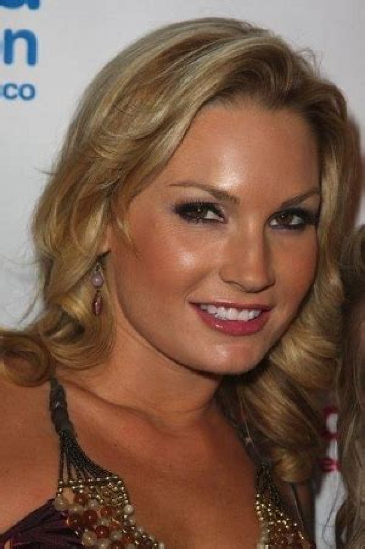 Unveiling The Life Of Flower Tucci: A Fascinating Bio